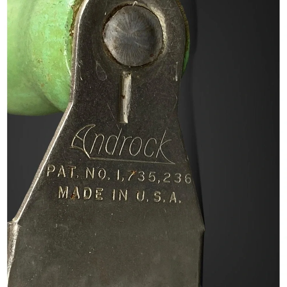 N/A vintage green